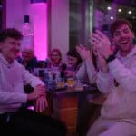 Utrinki z dogodka Karaoke Night v Elipsa Caffe v Radizelu | Gostje za mizo.